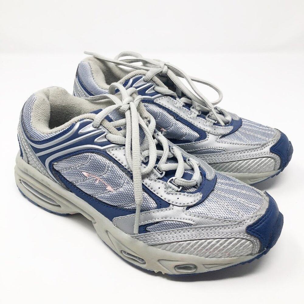 Turntec Women's Athletic Sneakers Size 6